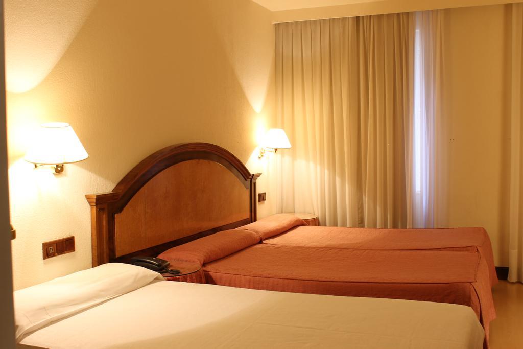 Hotel Monterrey Salamanka Pokój zdjęcie